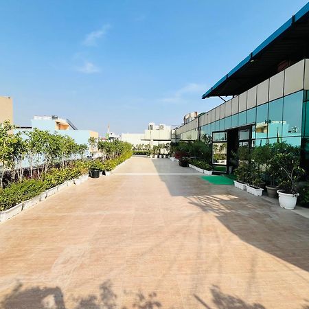 Airport Hotel Grand By Fantasia New Delhi Exterior foto