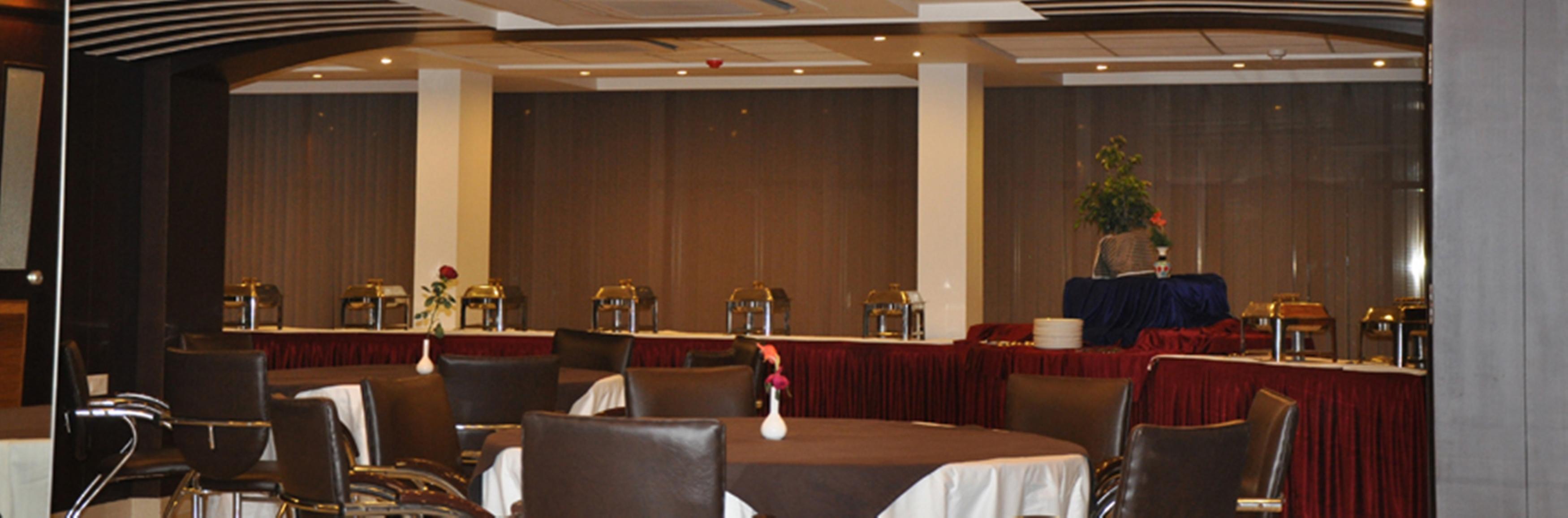 Airport Hotel Grand By Fantasia New Delhi Exterior foto
