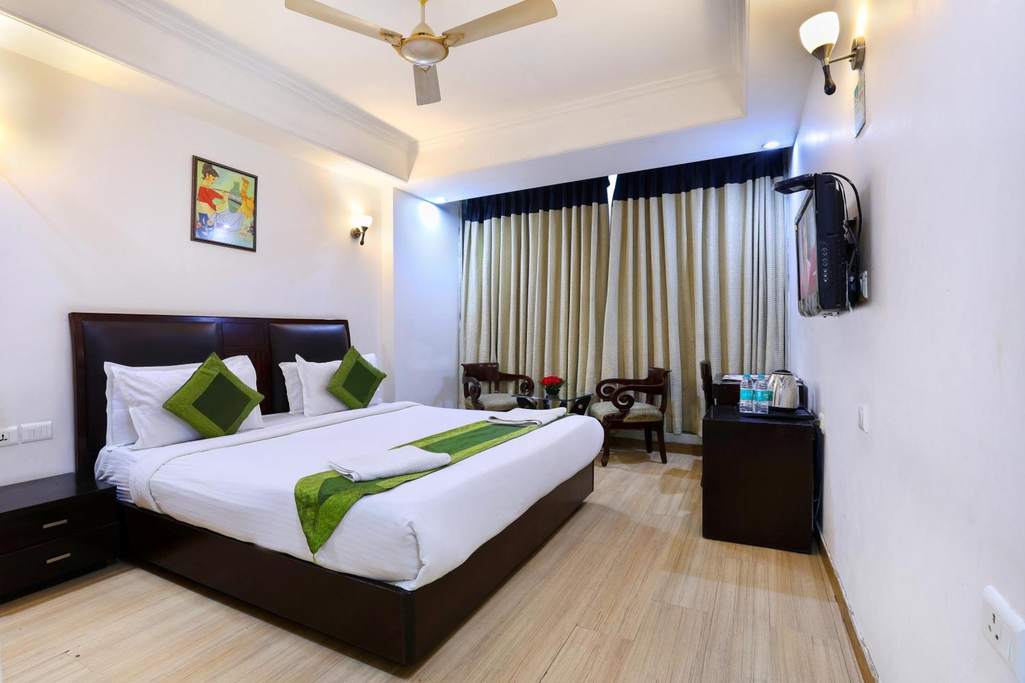 Airport Hotel Grand By Fantasia New Delhi Exterior foto