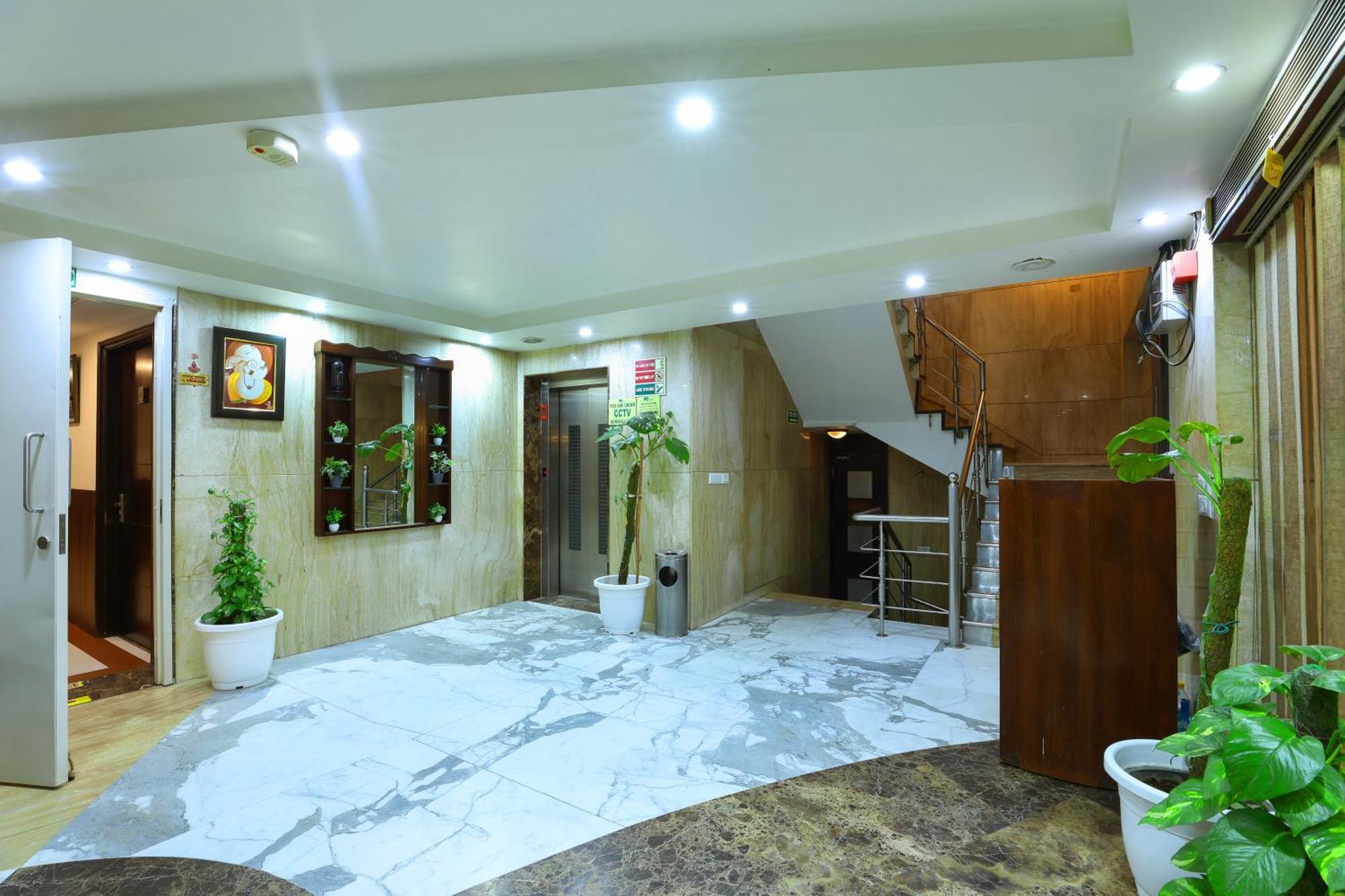 Airport Hotel Grand By Fantasia New Delhi Exterior foto