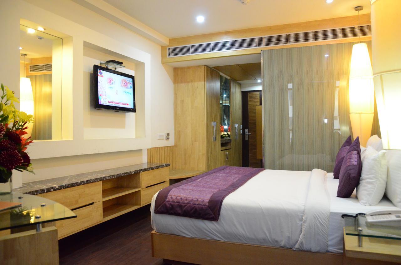 Airport Hotel Grand By Fantasia New Delhi Exterior foto