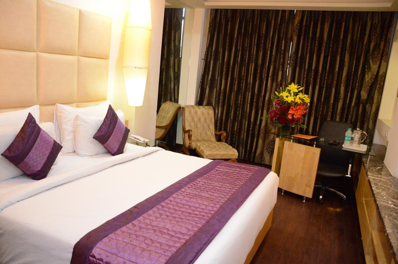 Airport Hotel Grand By Fantasia New Delhi Exterior foto
